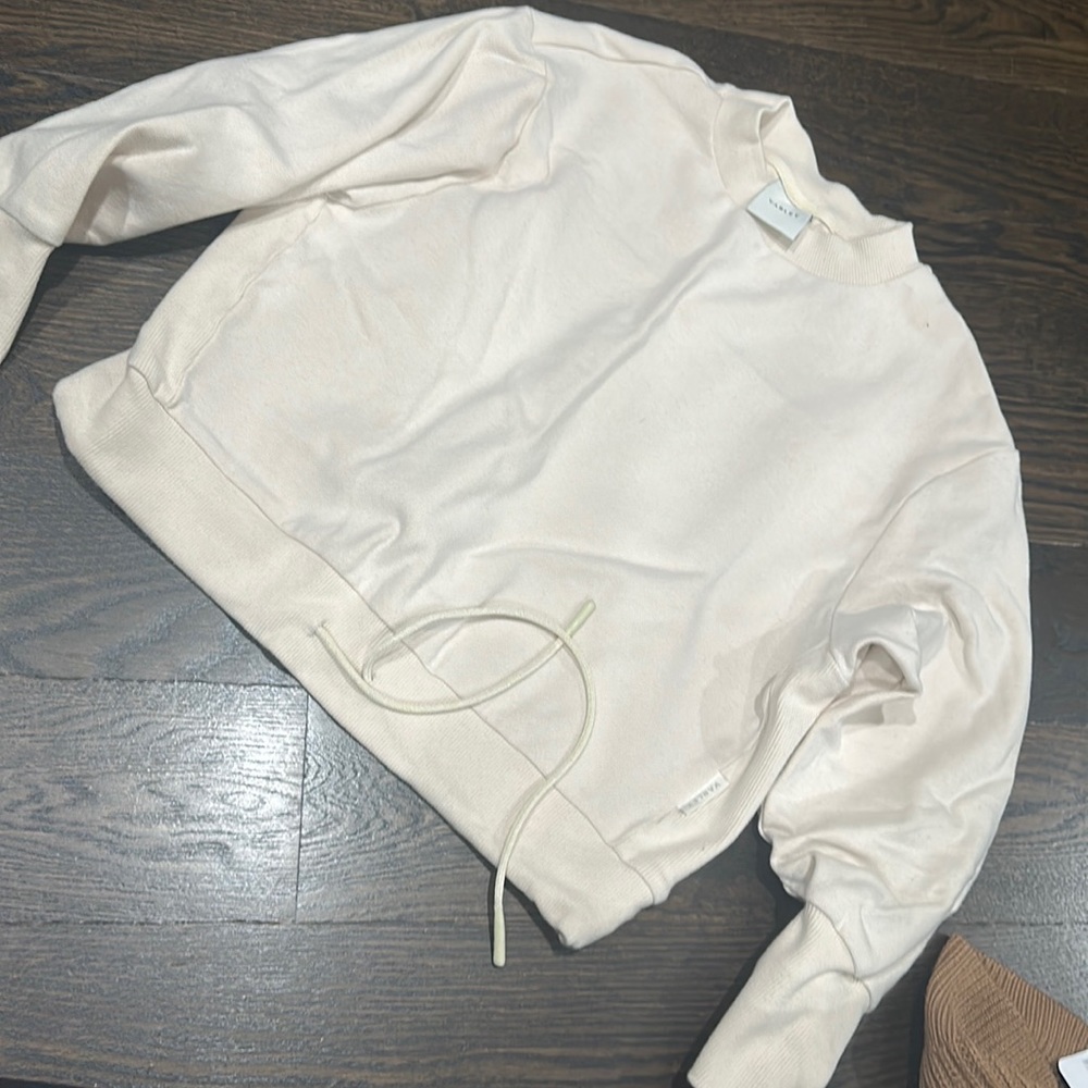 Varley sweater - size small - never worn (has been washed)
